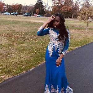 Meet your Posher, Ariel